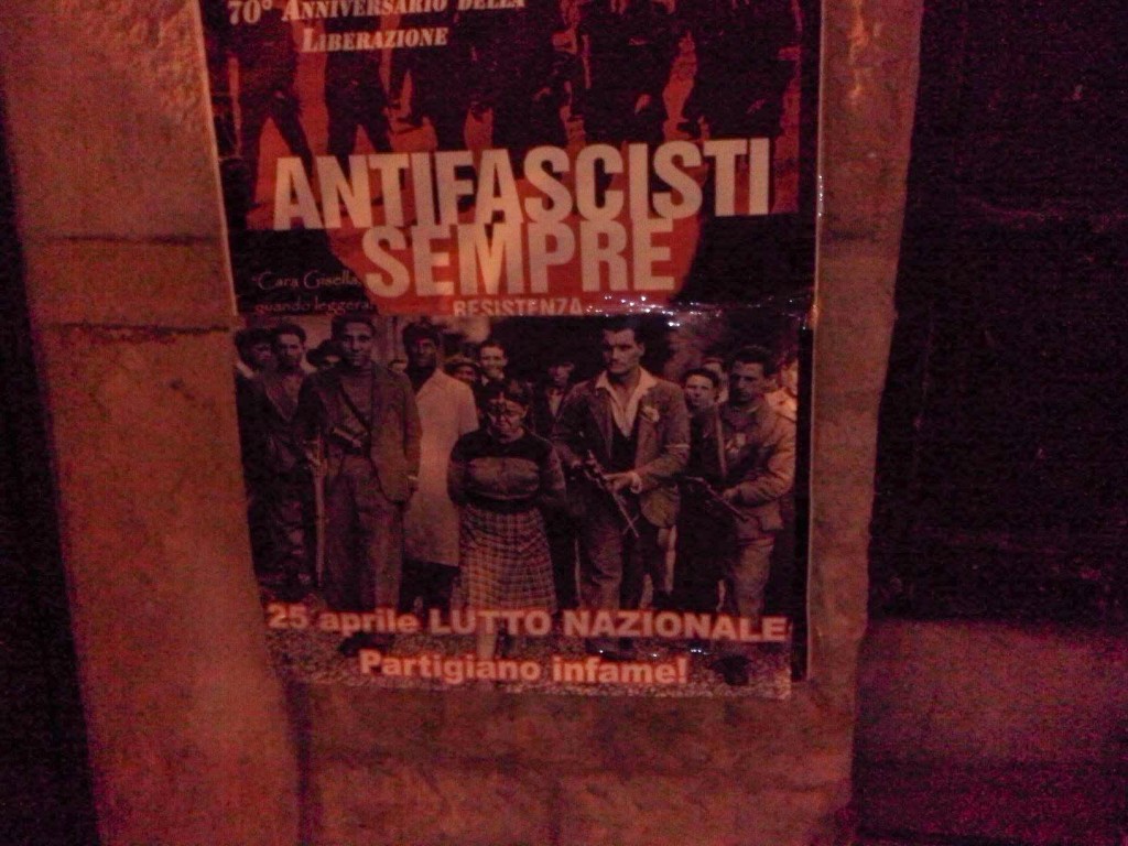 Manifesto Pdci 25 aprile deturpato