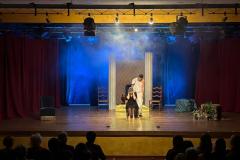 La-magia-dellemozione-della-CompagniAurea-per-Il-Teatro-delle-Parità-in-scena-con-Atalanta-Antigone-e-Cyrana-La-scuola-delle-mogli4