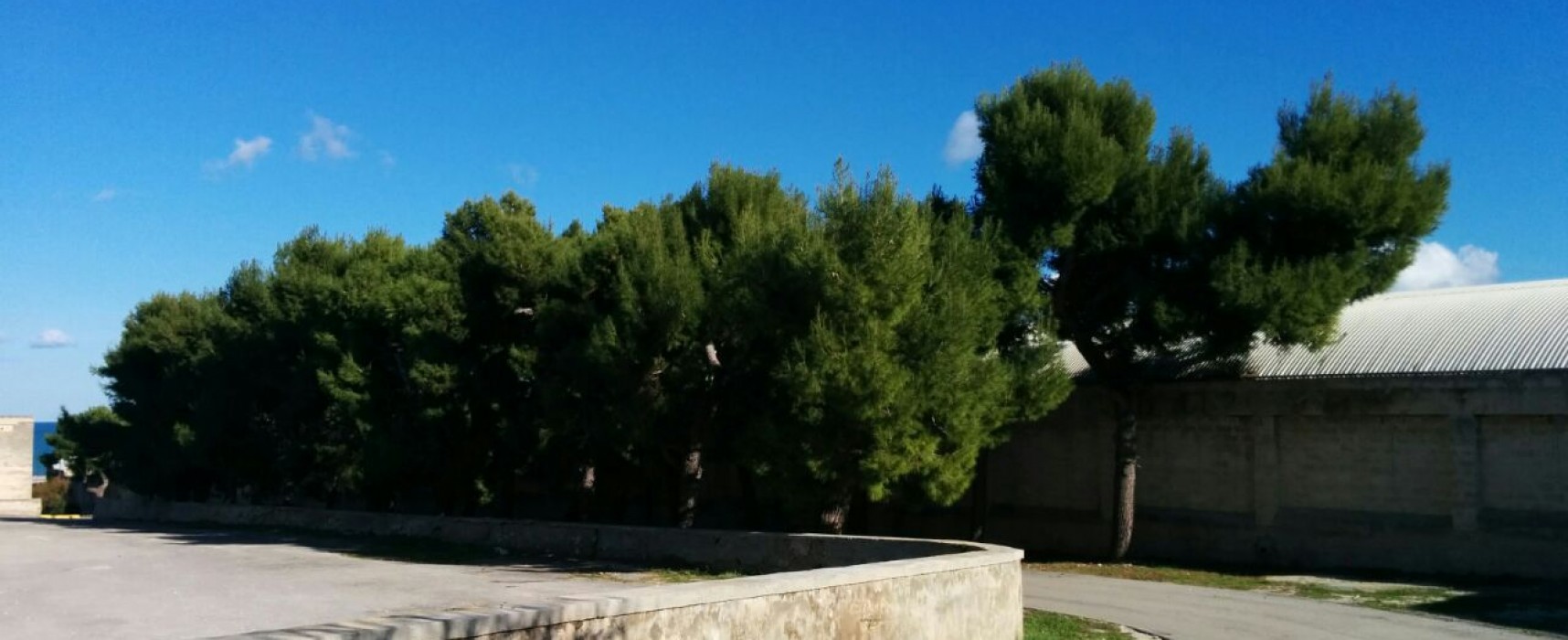 Lavori di somma urgenza aree parcheggio site sul lungomare Paternostro e viale Cimitero