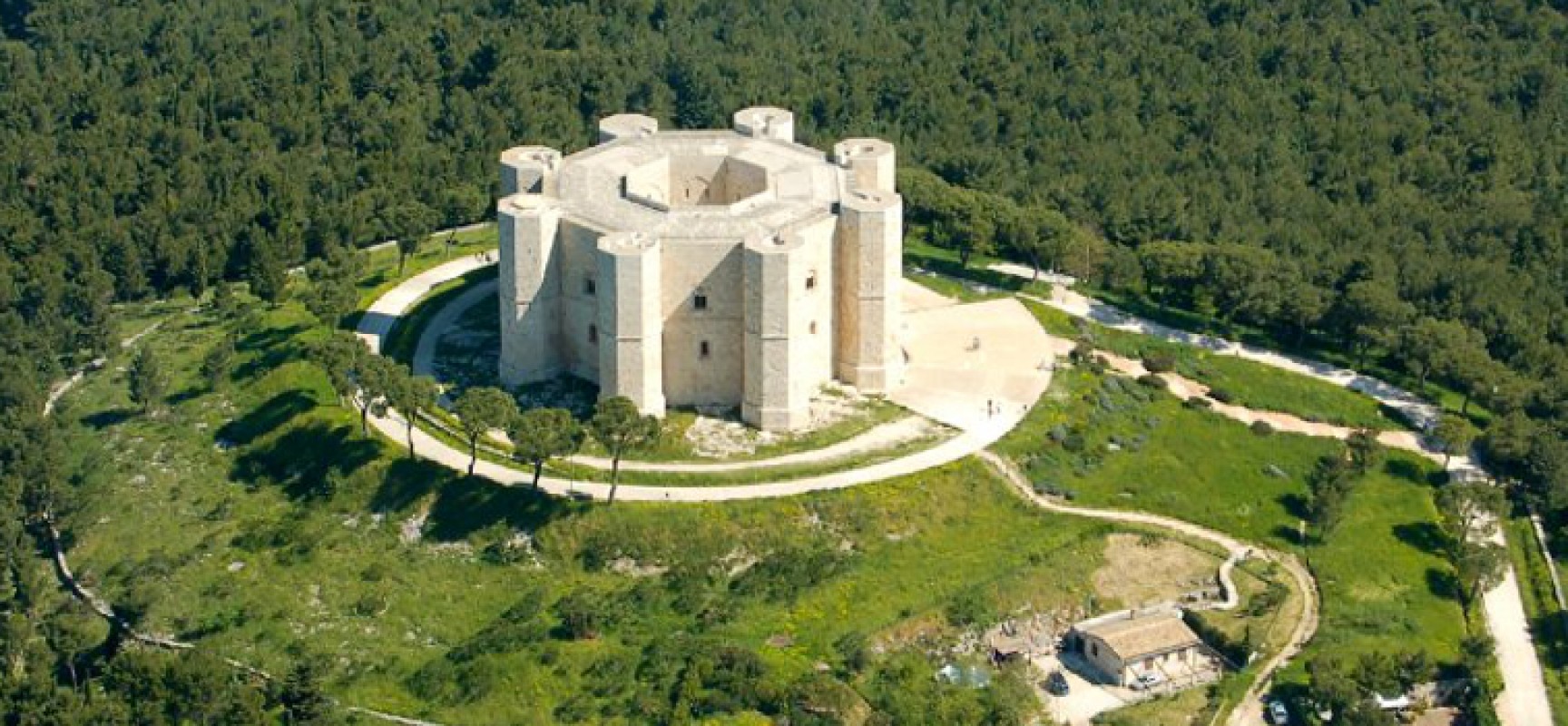 Concorso studentesco per realizzare uno short pubblicitario su Castel del Monte