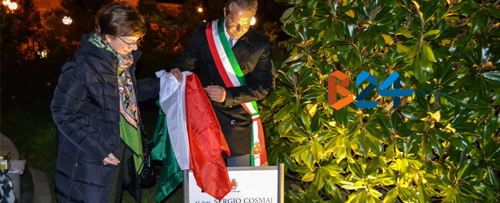 Albero di magnolia piantato in piazza Vittorio Emanuele in ricordo di Sergio Cosmai / FOTO