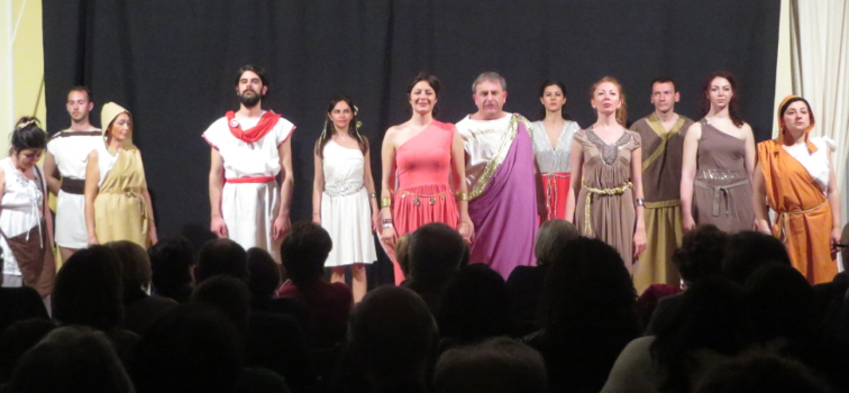 Lisistrata, una commedia sull’emancipazione femminile / FOTO