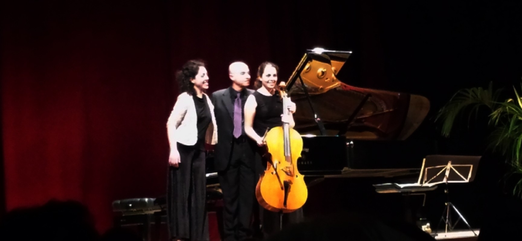 I musicisti Ludovica, Beatrice e Vincenzo Rana incantano il Teatro Garibaldi