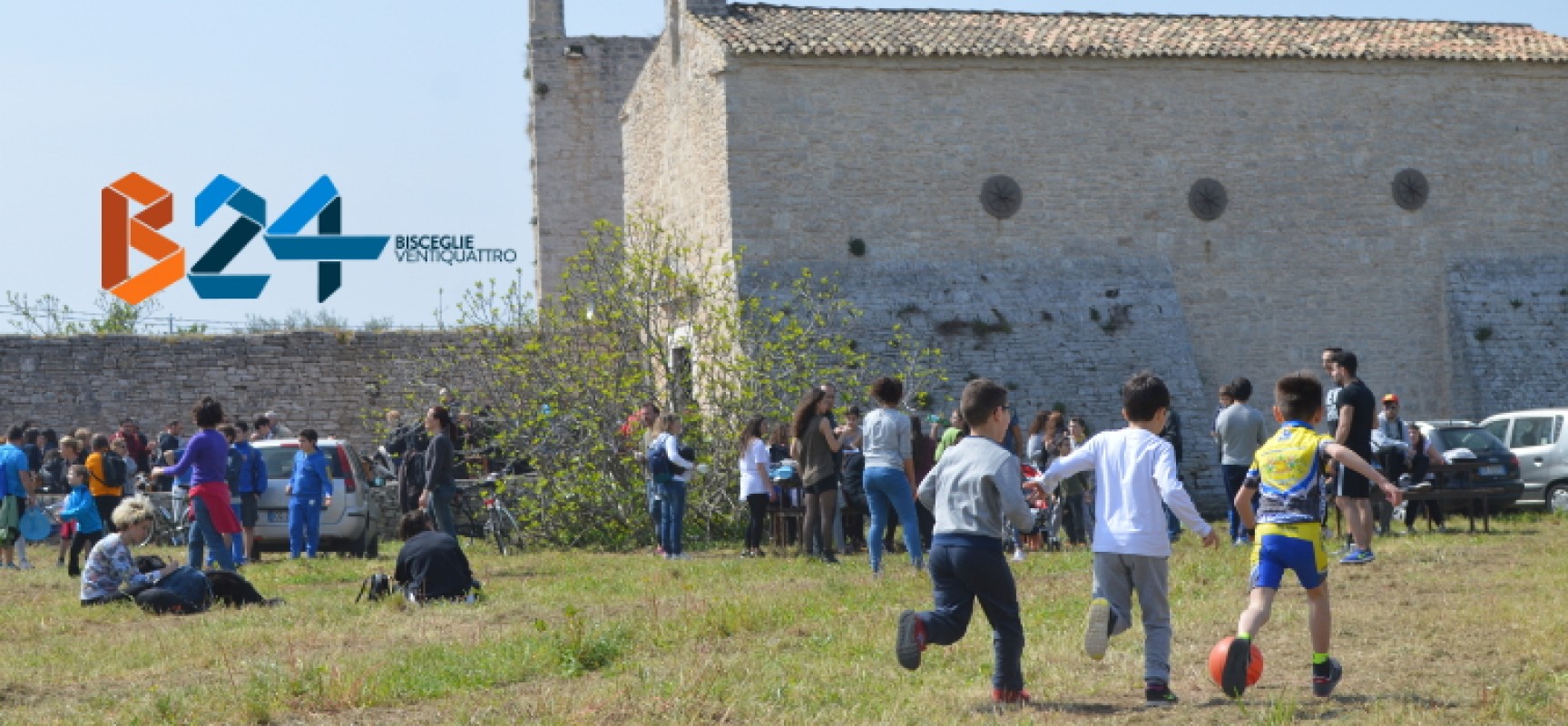 Sorrisi, devozione e riscoperta dell’agro, le FOTO dell’iniziativa “In cammino verso Zappino”