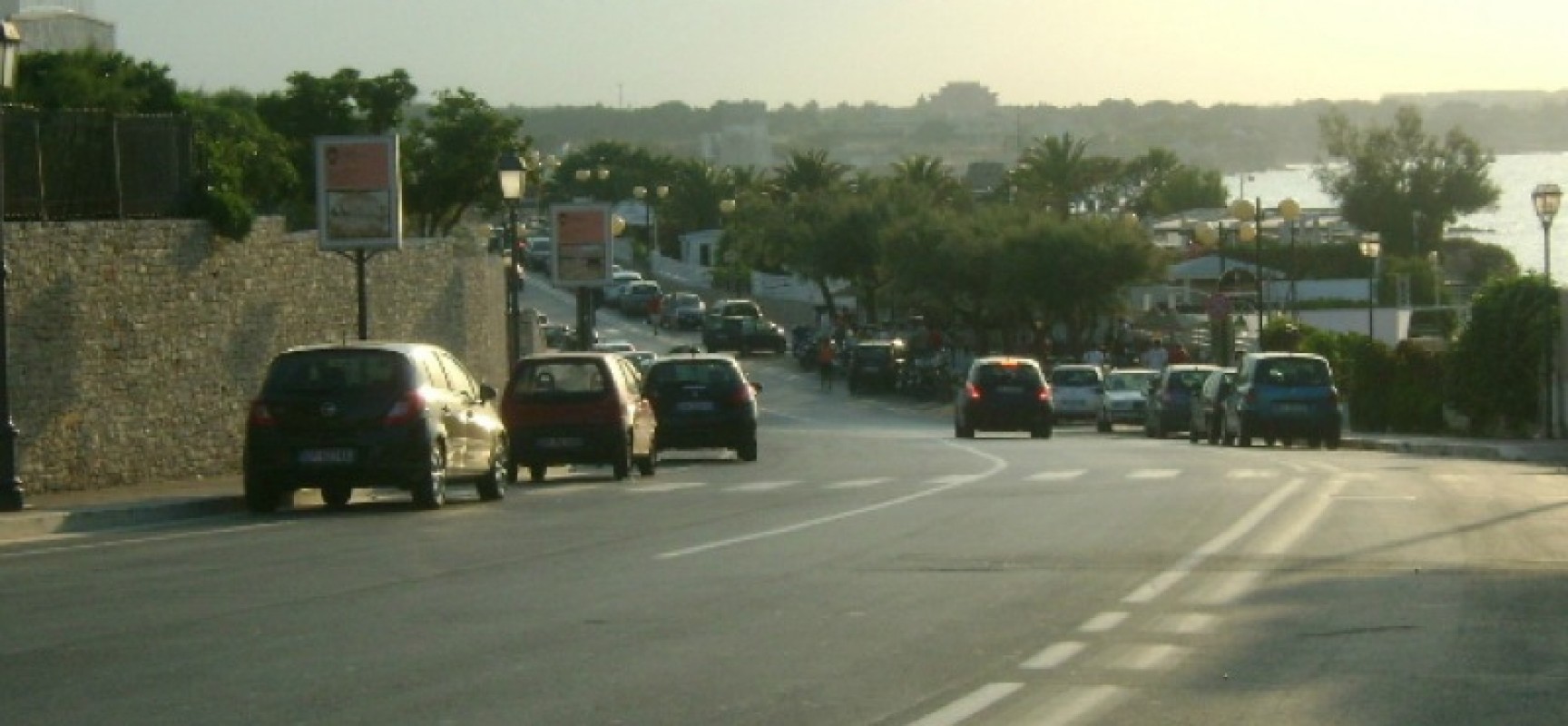 Senso unico per accesso al parcheggio dell’Arena del Mare