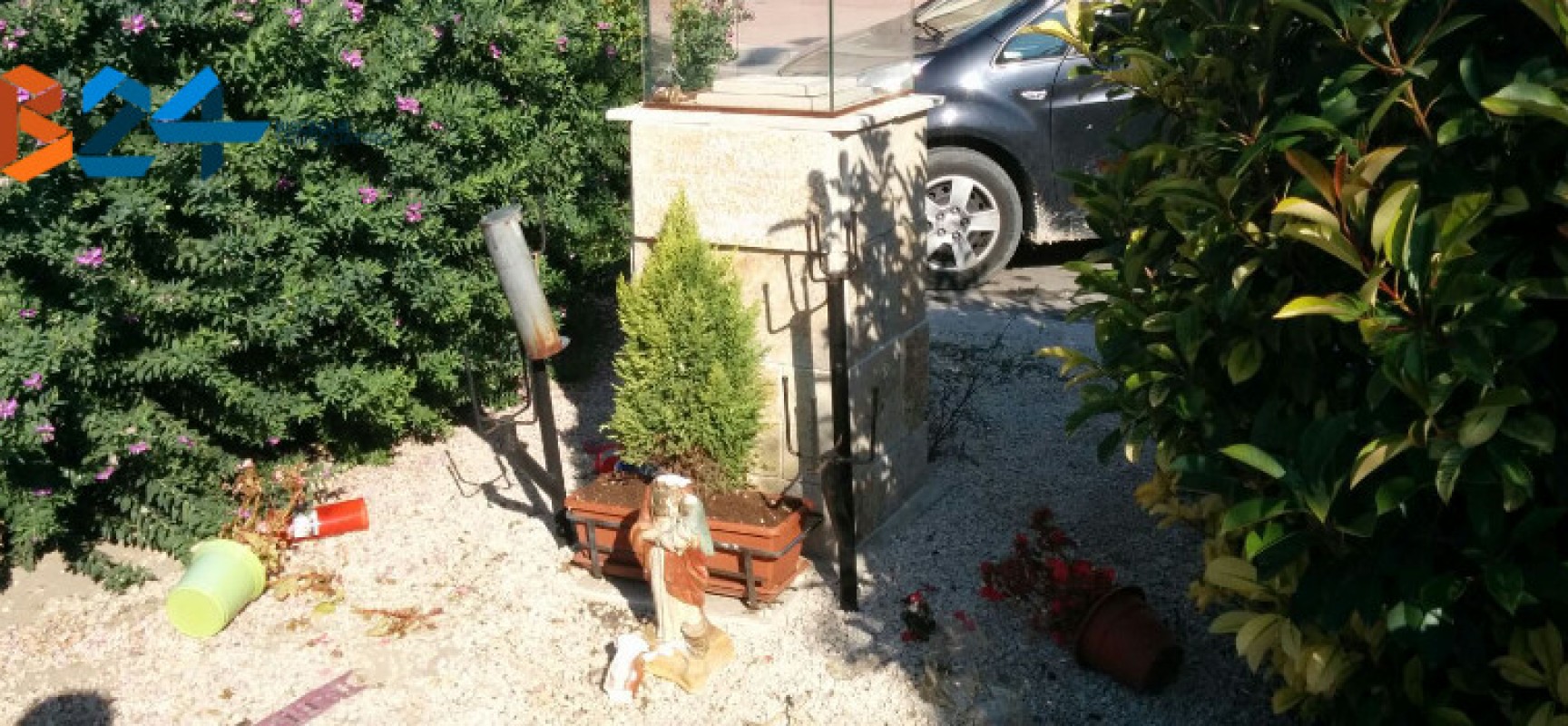 Edicola votiva di via Cavour, decapitata la statua della Madonna del Pozzo