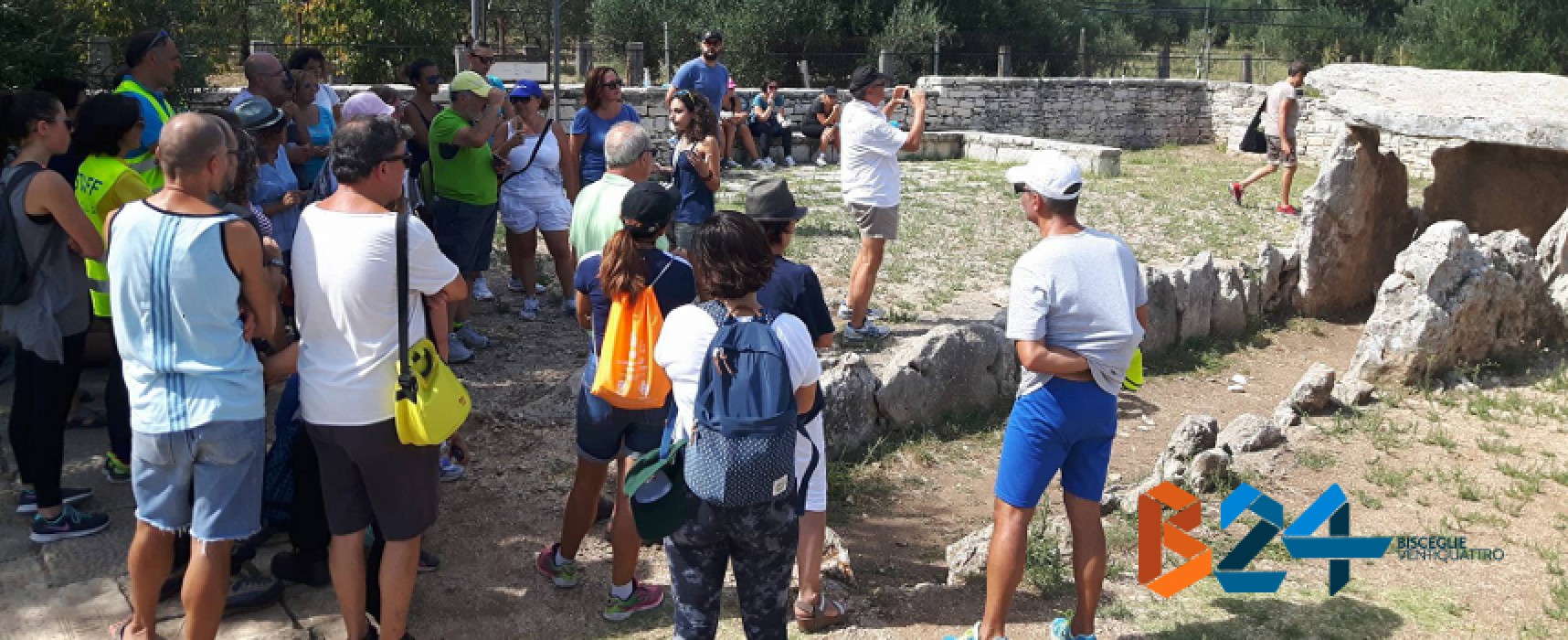 “In cammino verso l’agro”, ultima tappa al Dolmen e a Posta Santa Croce / FOTO