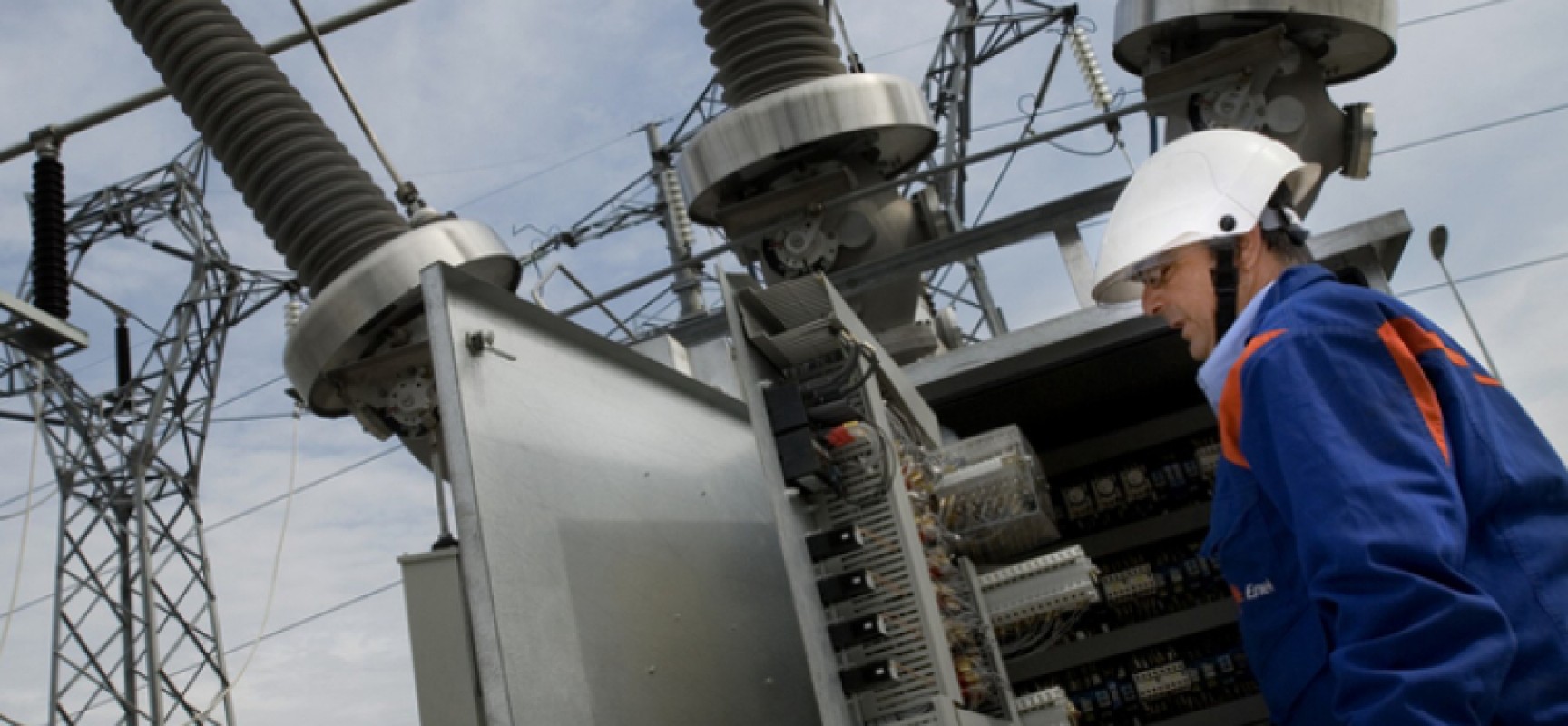 Ultimati lavori miglioramento rete elettrica, e-distribuzione: “Rimossi 24 pali metallici”