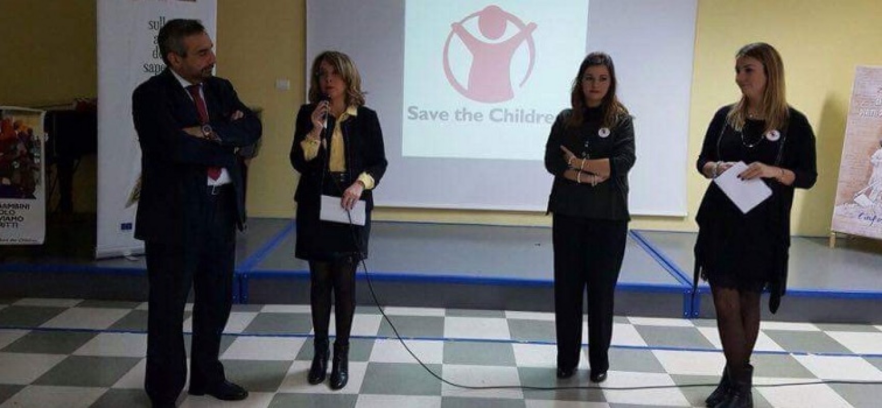 Diritti dell’infanzia ieri incontri nella scuole medie “Monterisi” e “Battisti-Ferraris”