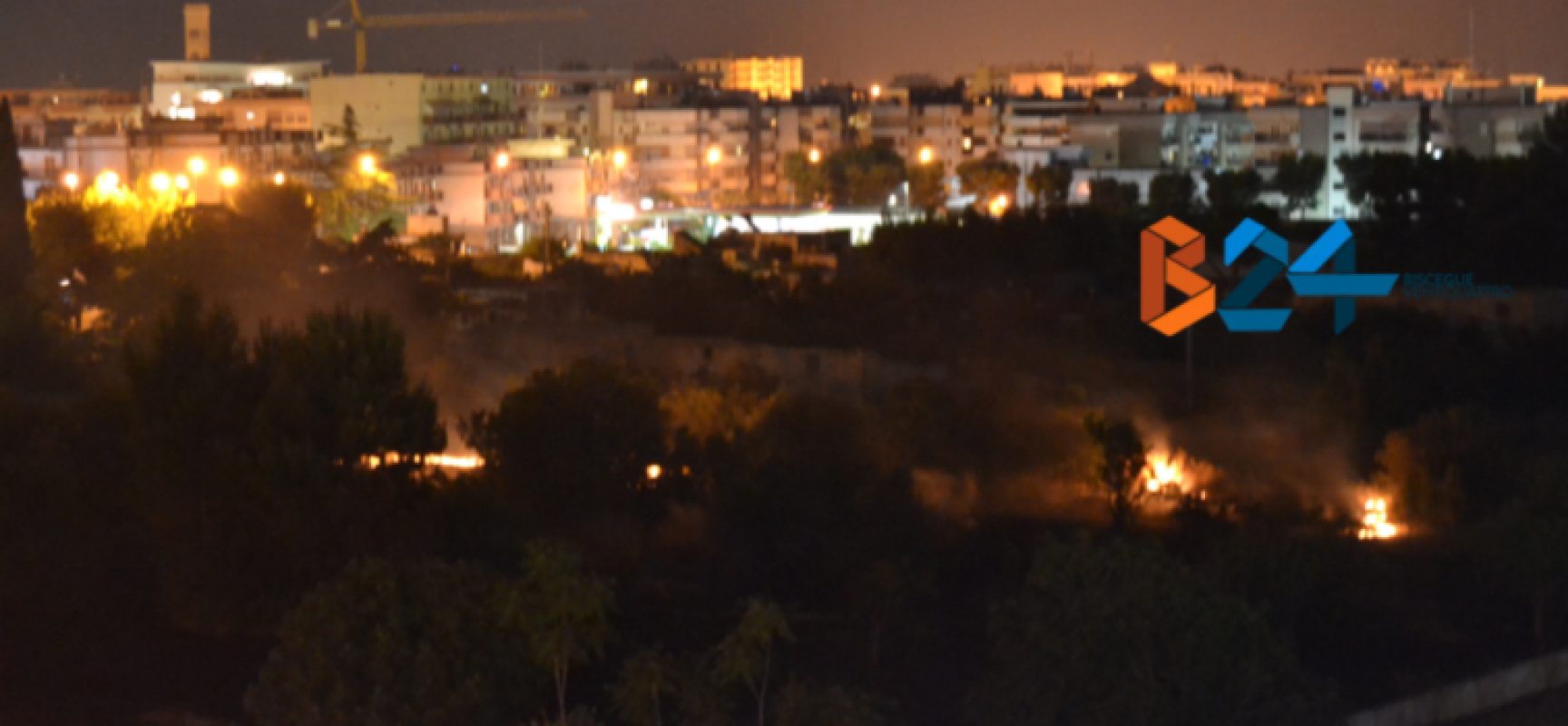 Secondo incendio in quattro giorni nel quartiere Sant’Andrea