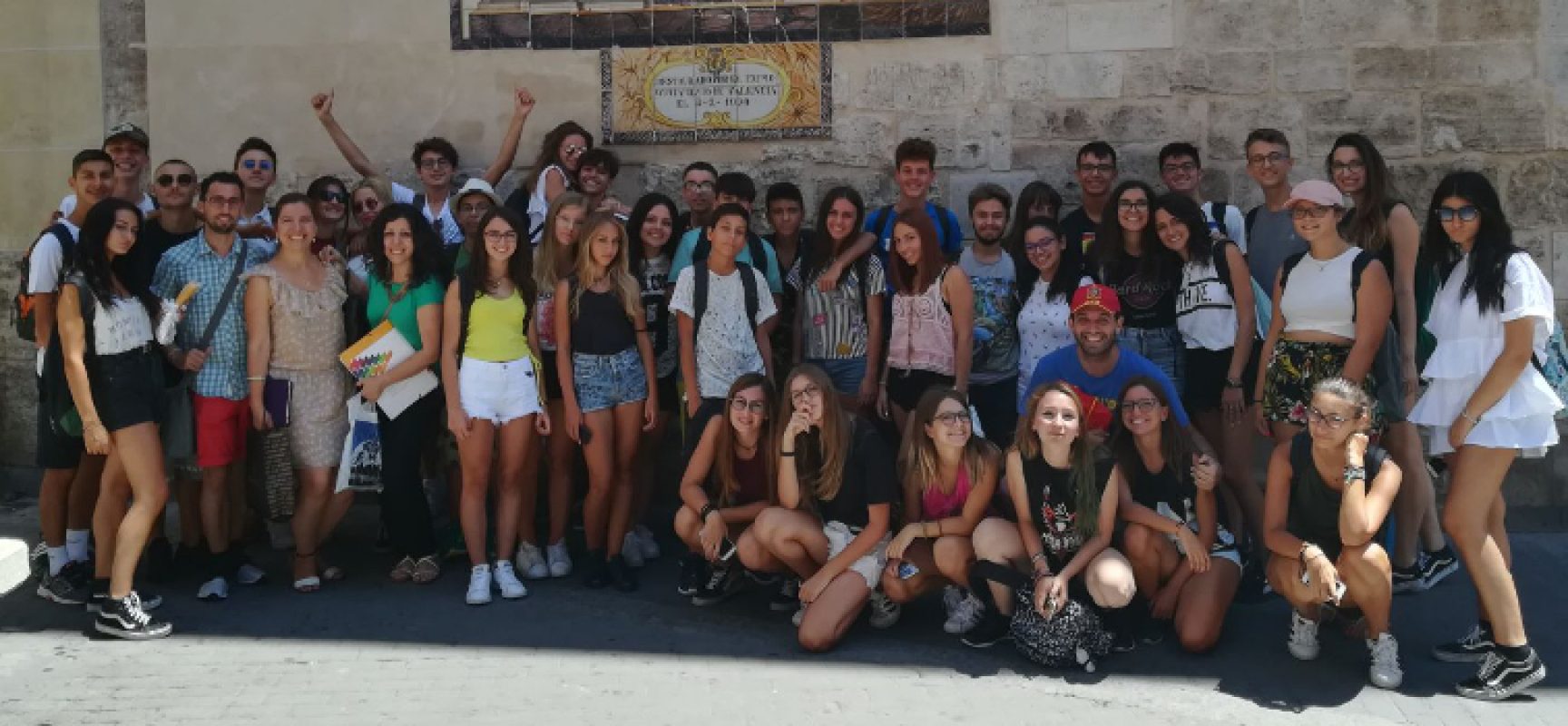 Apprendimento lingue straniere e confronto tra culture, alunni del “Dell’Olio” a Valencia