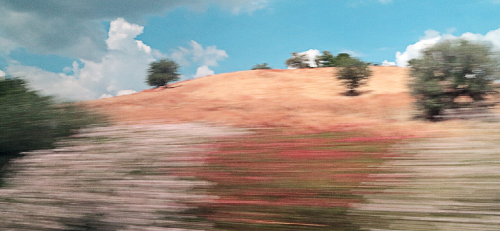 Foto scattate da finestrini di treni in viaggio, Giuseppe Pavone presenta “Punti di fuga”