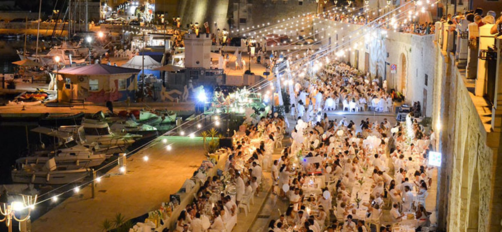 Cena “En blanc”, già superate le 900 adesioni per l’evento di fine agosto