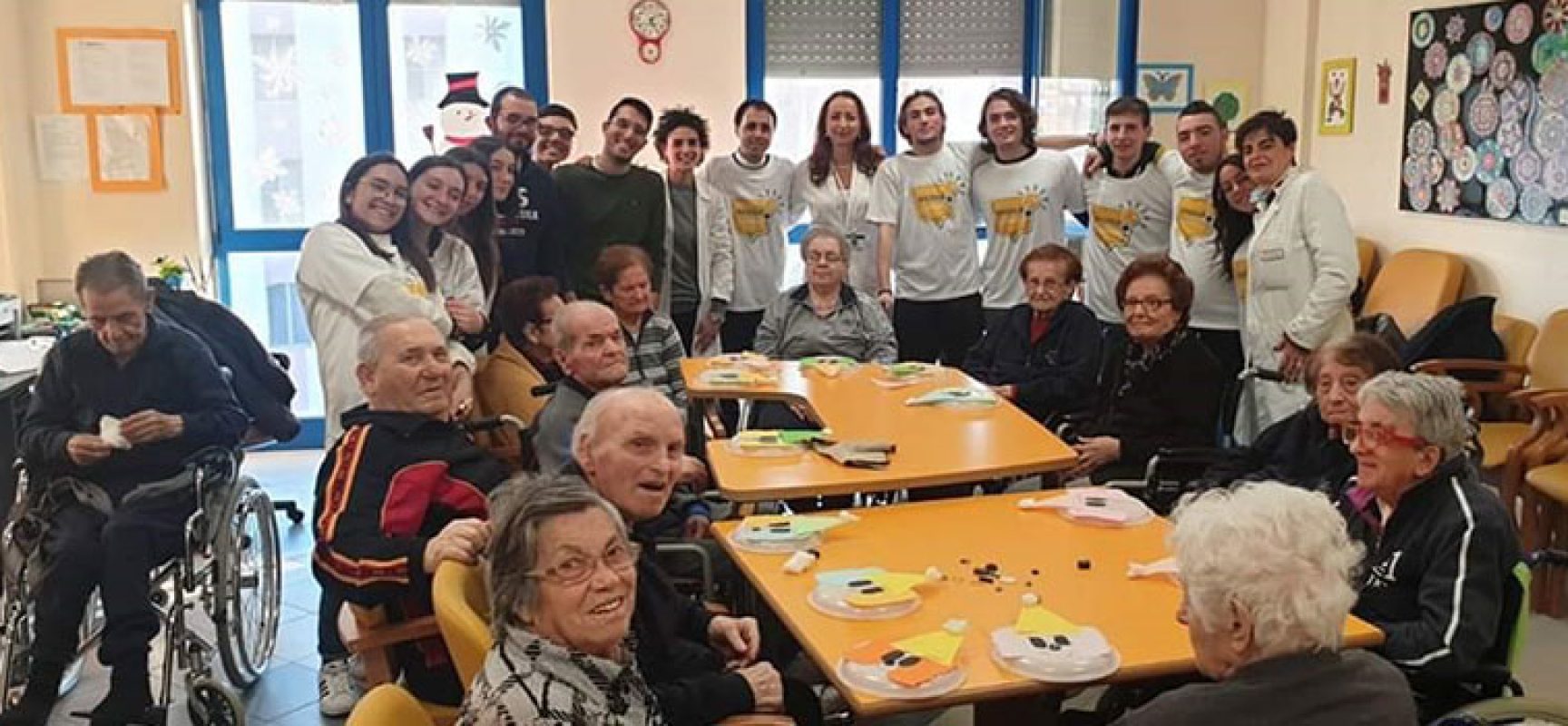 Bisceglie Illuminata, maratona della solidarietà parte con assistenza anziani