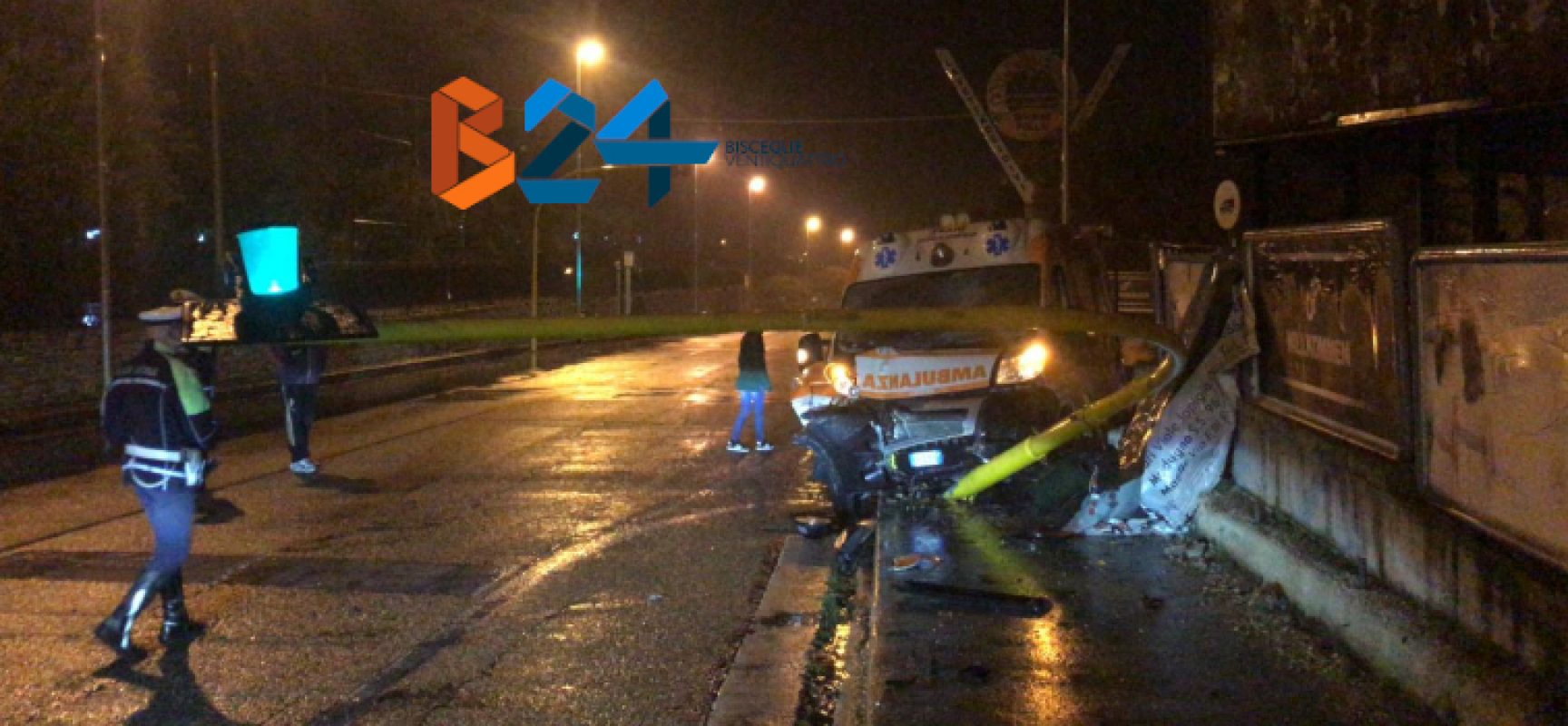 Incidente tra auto e ambulanza in zona Ponte Lama