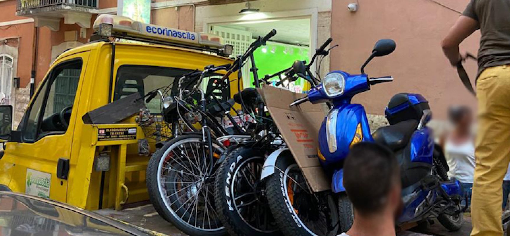 Dodici biciclette elettriche sequestrate: saranno sottoposte a verifica per decidere su confisca