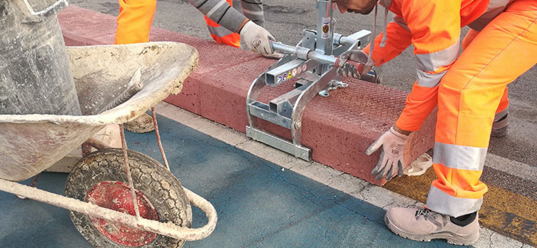 Ripartono lavori a pista ciclabile sulla litoranea. Angarano: “Presto sarà turno campetto Salnitro”