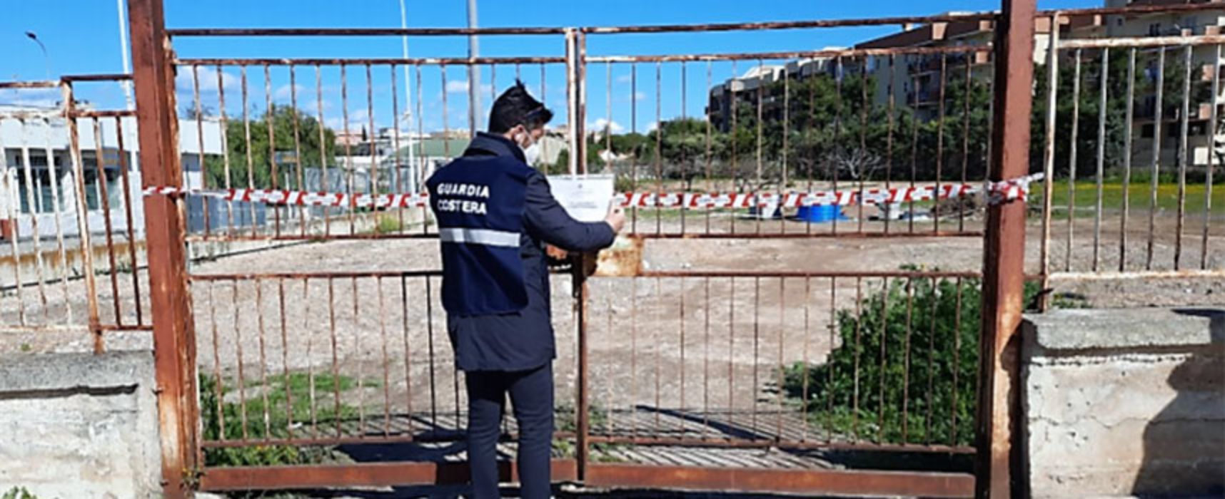 Bisceglie: sequestro rifiuti pericolosi e non posizionati su area privata, 7 persone denunciate / FOTO