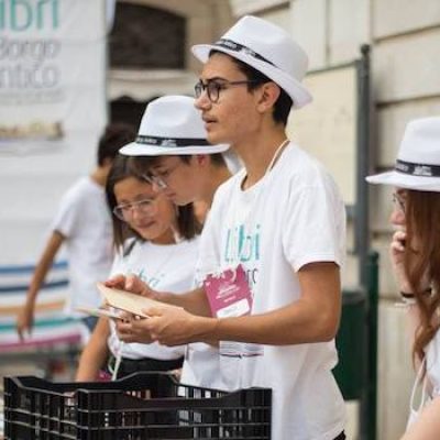 Aperte iscrizioni per volontari dell’edizione 2024 del festival “Libri nel Borgo Antico”