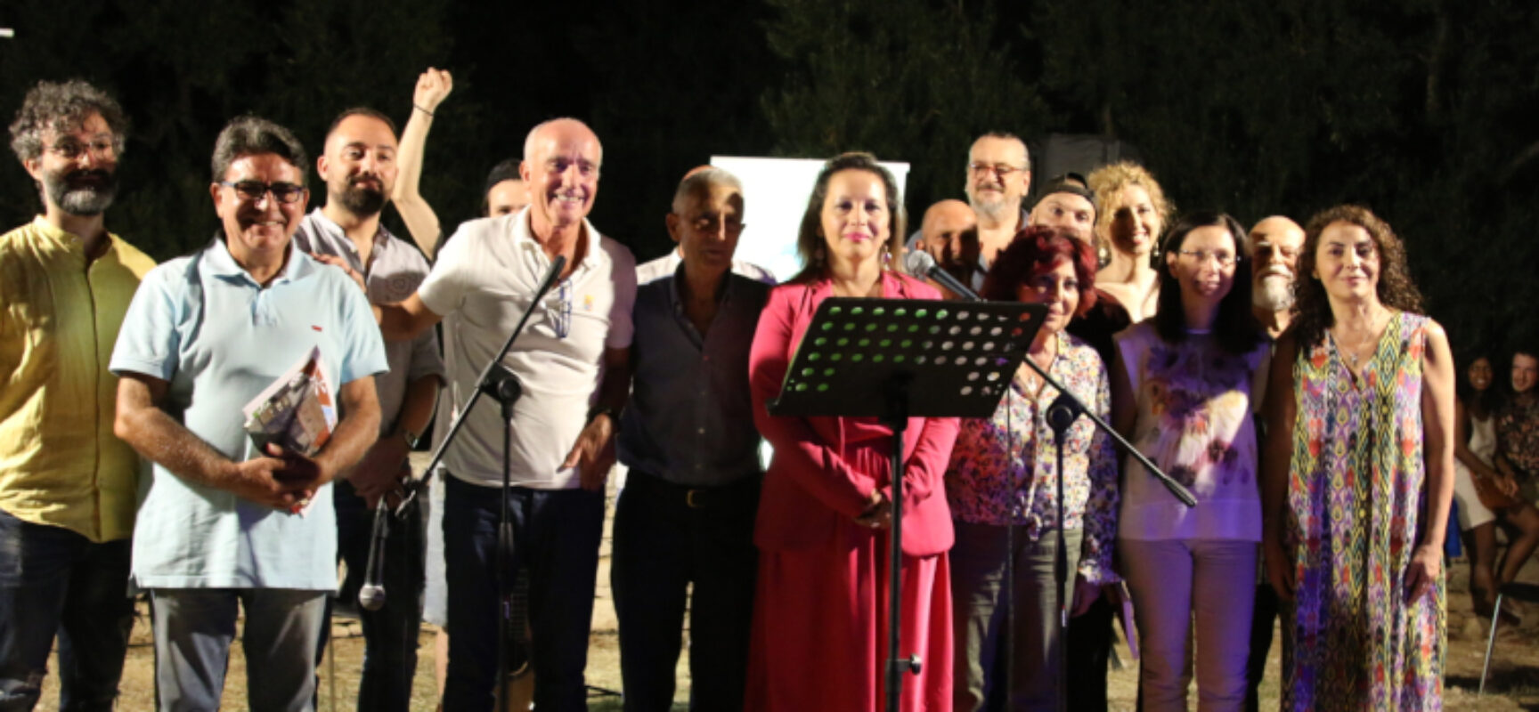 “Notte di Poesia al Dolmen”, si chiude un’edizione indelebile e toccante / FOTO