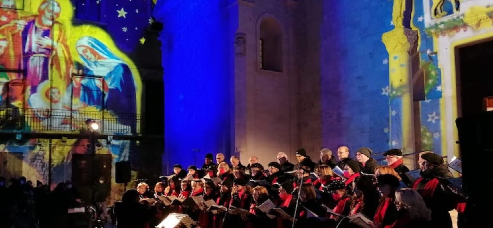 Il Borgo del Natale, questa sera il New Chorus in piazza Duomo