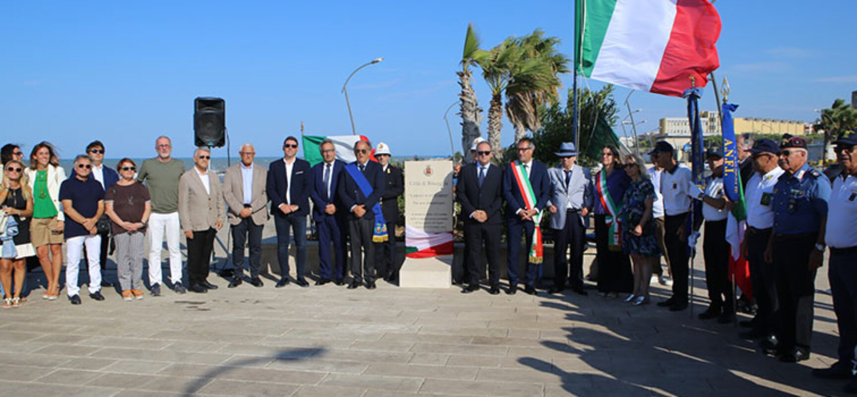 Tragedia Linate, inaugurata nuova stele commemorativa a conca dei Monaci