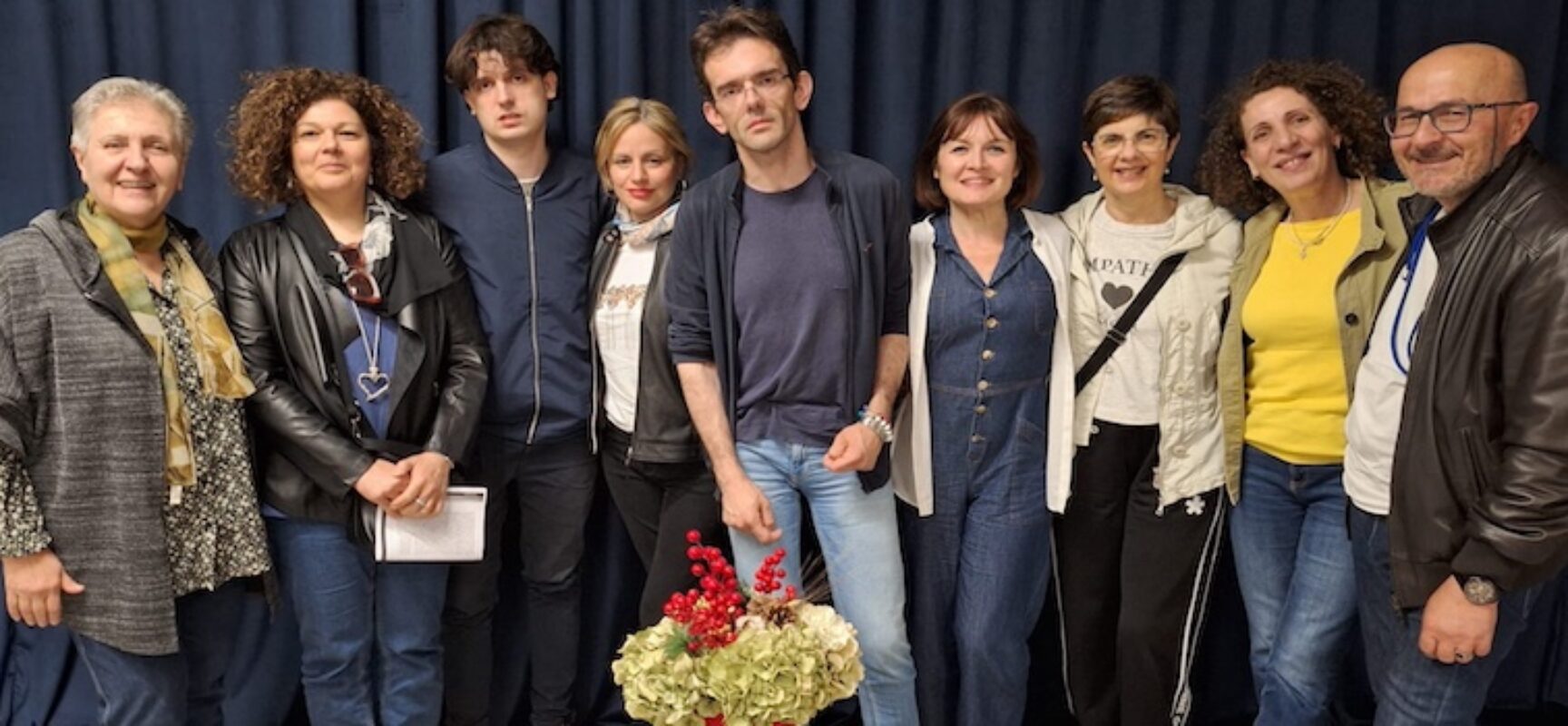 Il gruppo di lettura della CompagniAurea presenta due autori