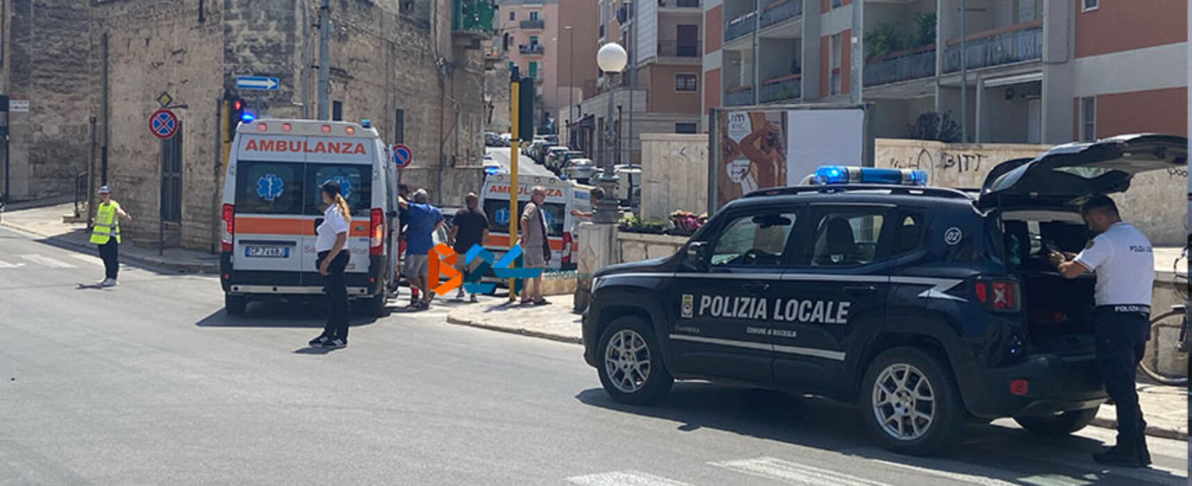 Incidente stradale su via Imbriani, ferite tre persone