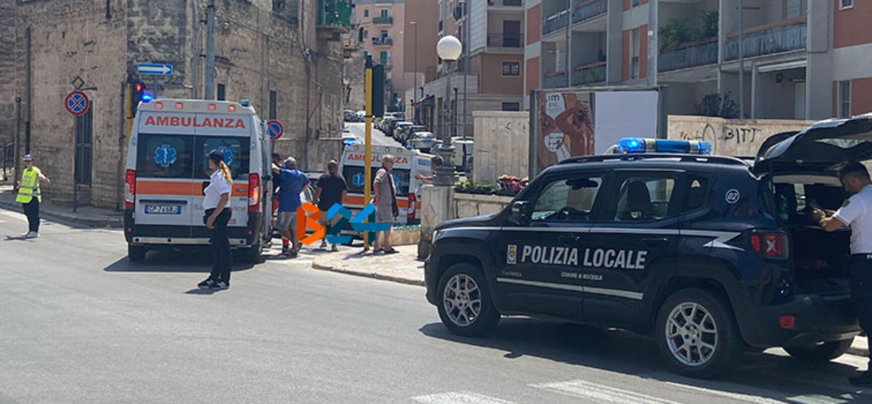 Incidente stradale su via Imbriani, ferite tre persone