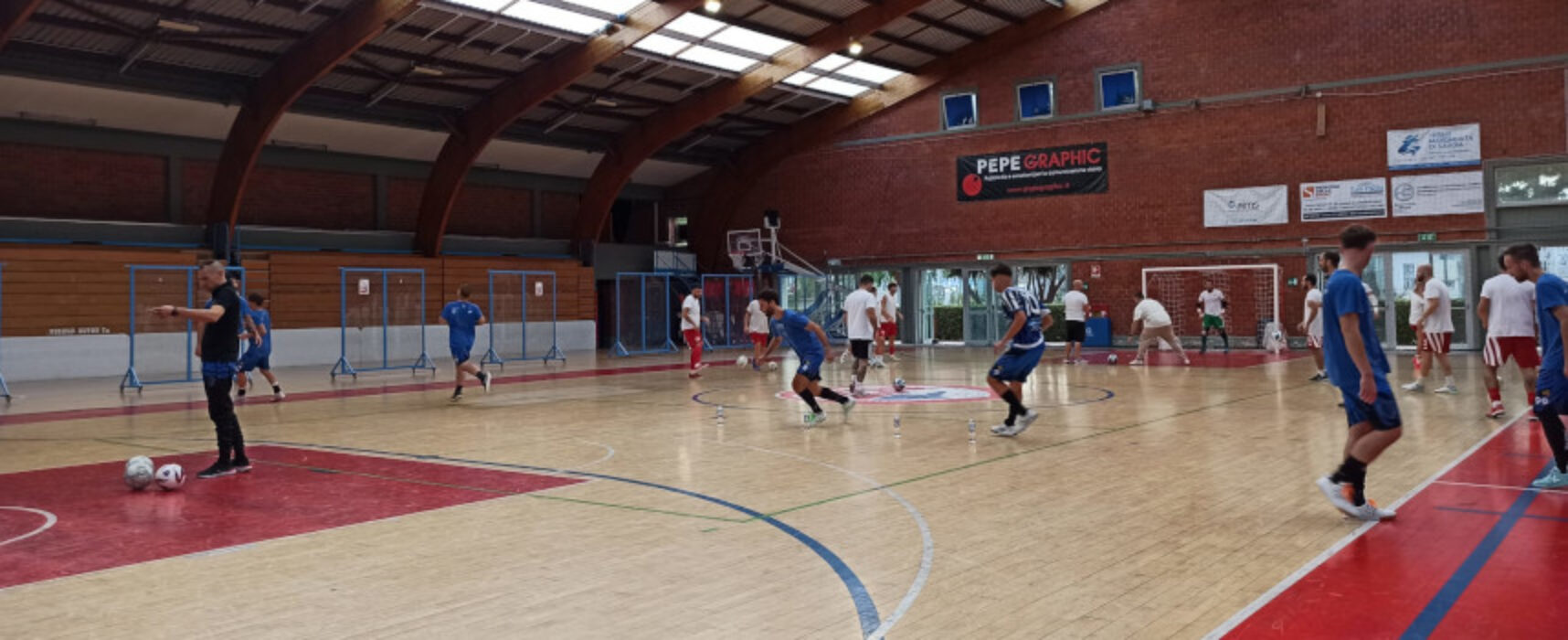 Futsal, il Futbol Cinco cerca i primi punti in C1, debutto stagionale in C2 per il Nettuno