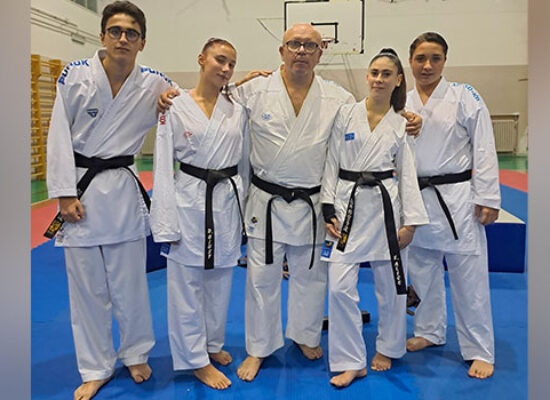 Consegnate le cinture nere a quattro karateka biscegliesi