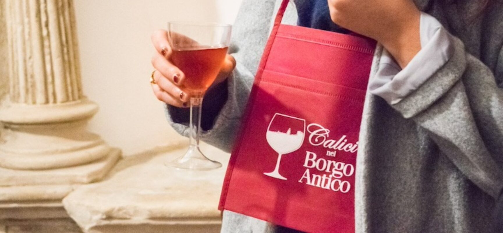 Torna Calici nel Borgo Antico: oggi la prima serata tra vino, tipicità pugliesi e artisti di strada 