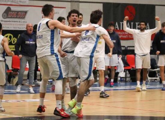 I Lions Bisceglie si aggiudicano il derby con Corato e volano ai vertici del campionato / CLASSIFICA