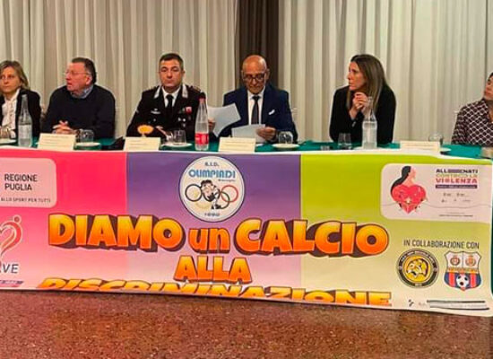 Discriminazione e disparità di sesso, temi trattati al convegno “Allenati contro la violenza” / VIDEO